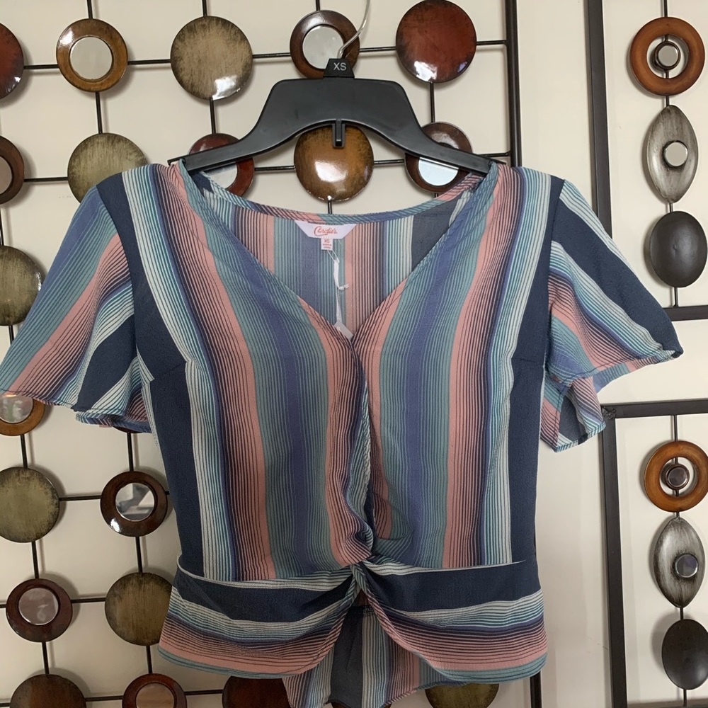 CANDIE’S Twist front blouse